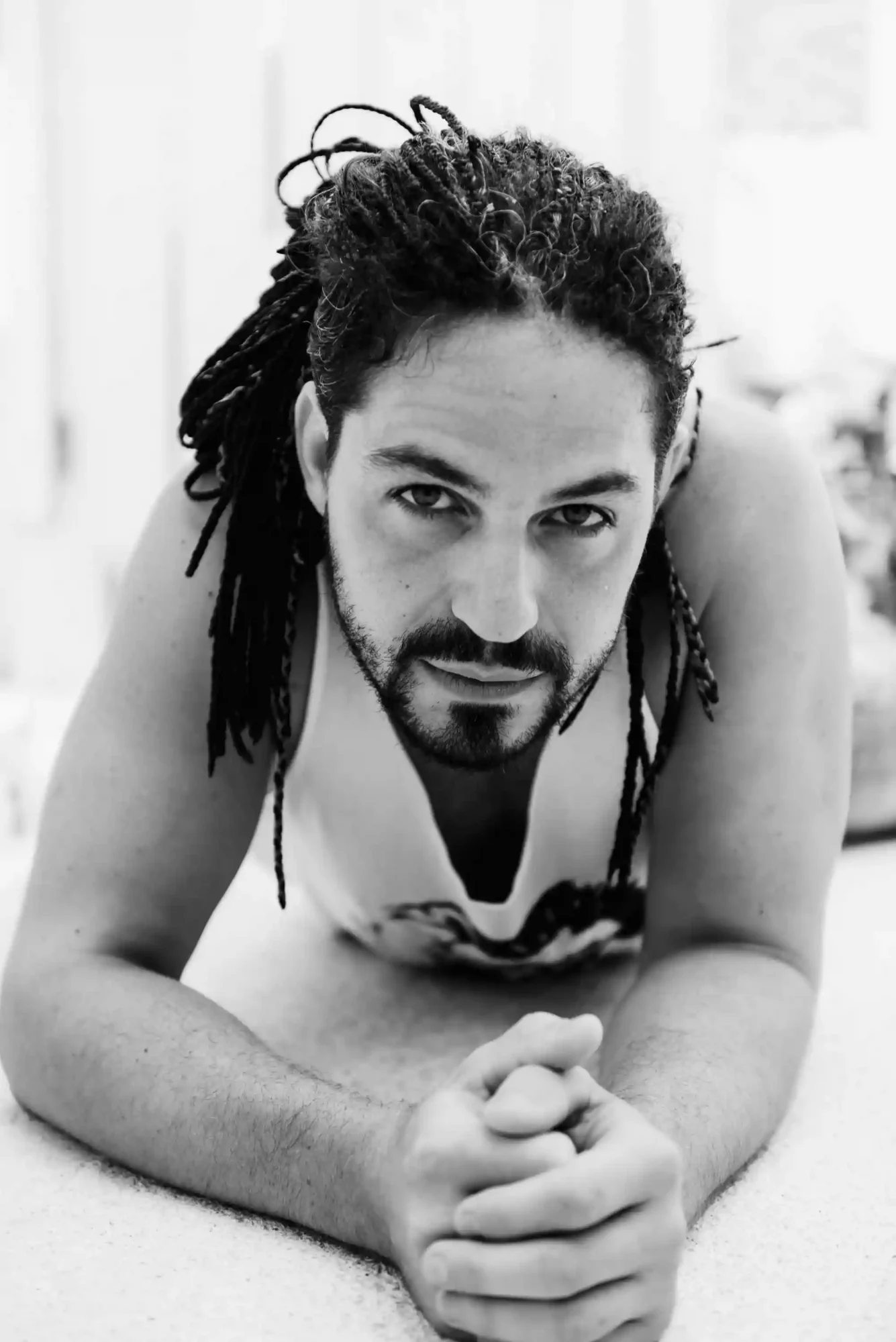 Headshot photo of a man as shot by a Sydney professional headshot photographer